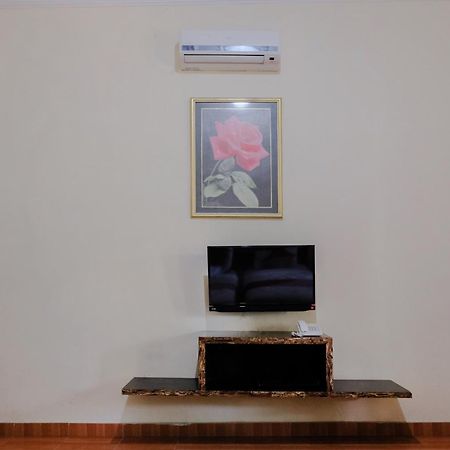Hotel Mahkota Plengkung By Ecommerceloka Баньюванги Экстерьер фото